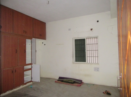 10) 3 BHK Flat Master Bedroom.JPG